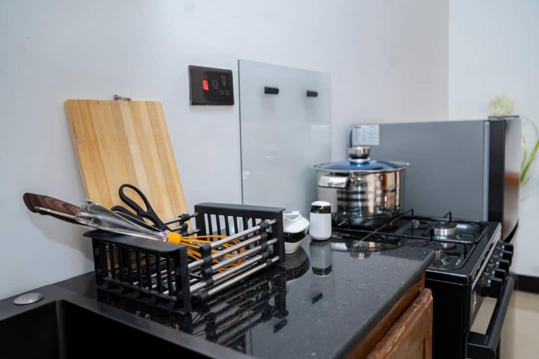 Unit Number 1 Apartment Nkunjila ภายนอก รูปภาพ